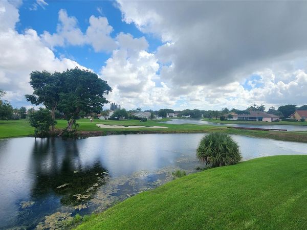 8751 Holly Court, Unit 202, Tamarac, FL 33321