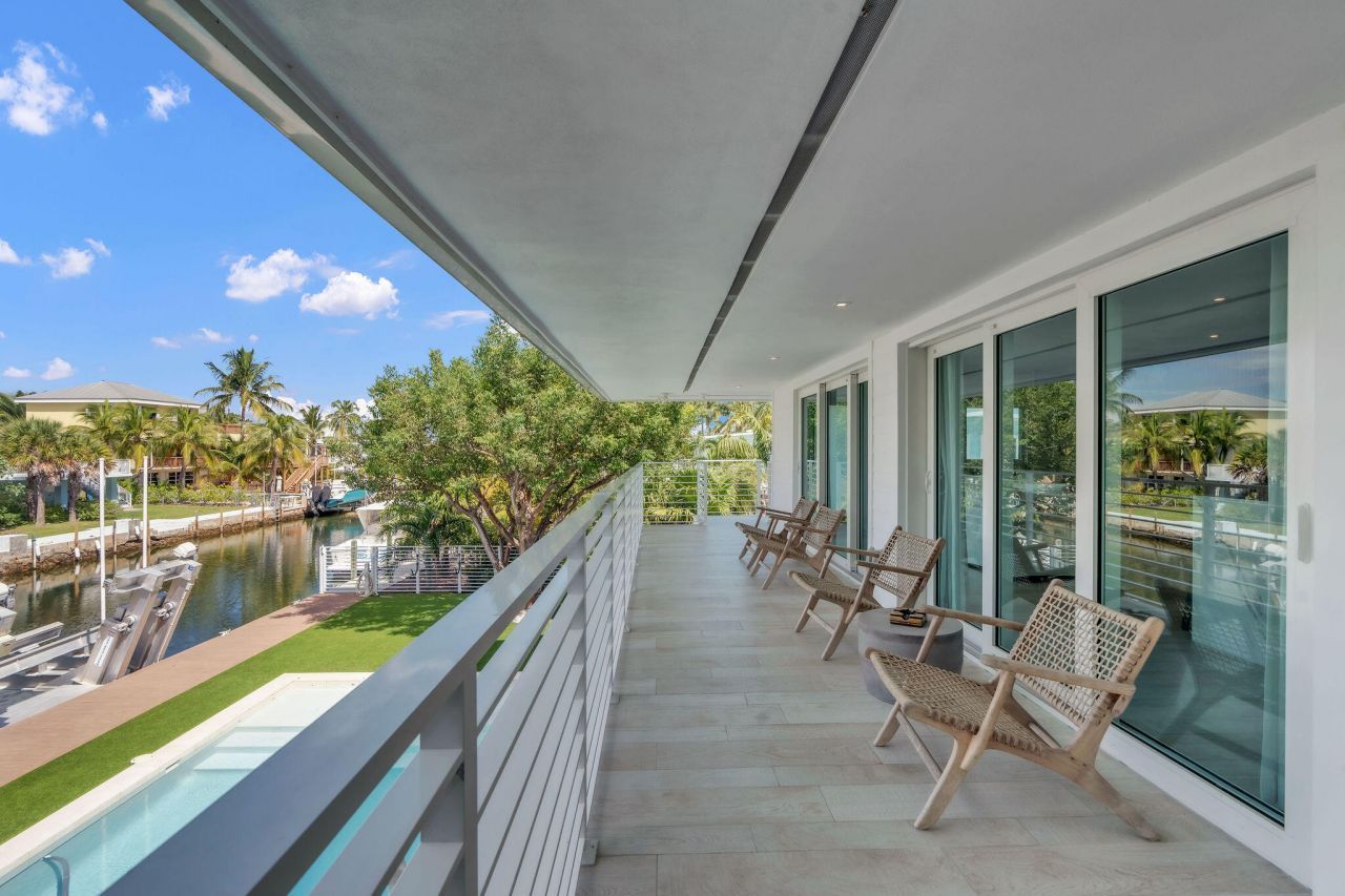 165 Ocean Drive, Tavernier, FL 33070 Photo