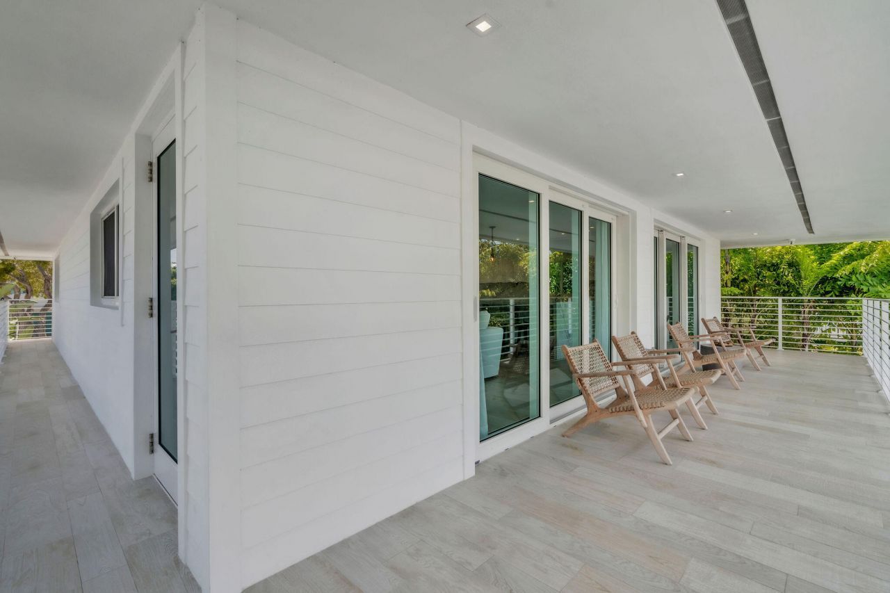 165 Ocean Drive, Tavernier, FL 33070 Photo