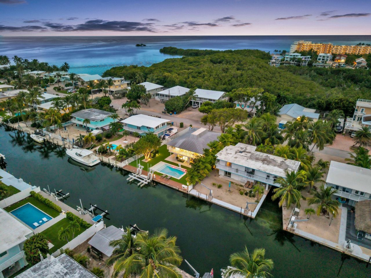 165 Ocean Drive, Tavernier, FL 33070 Photo