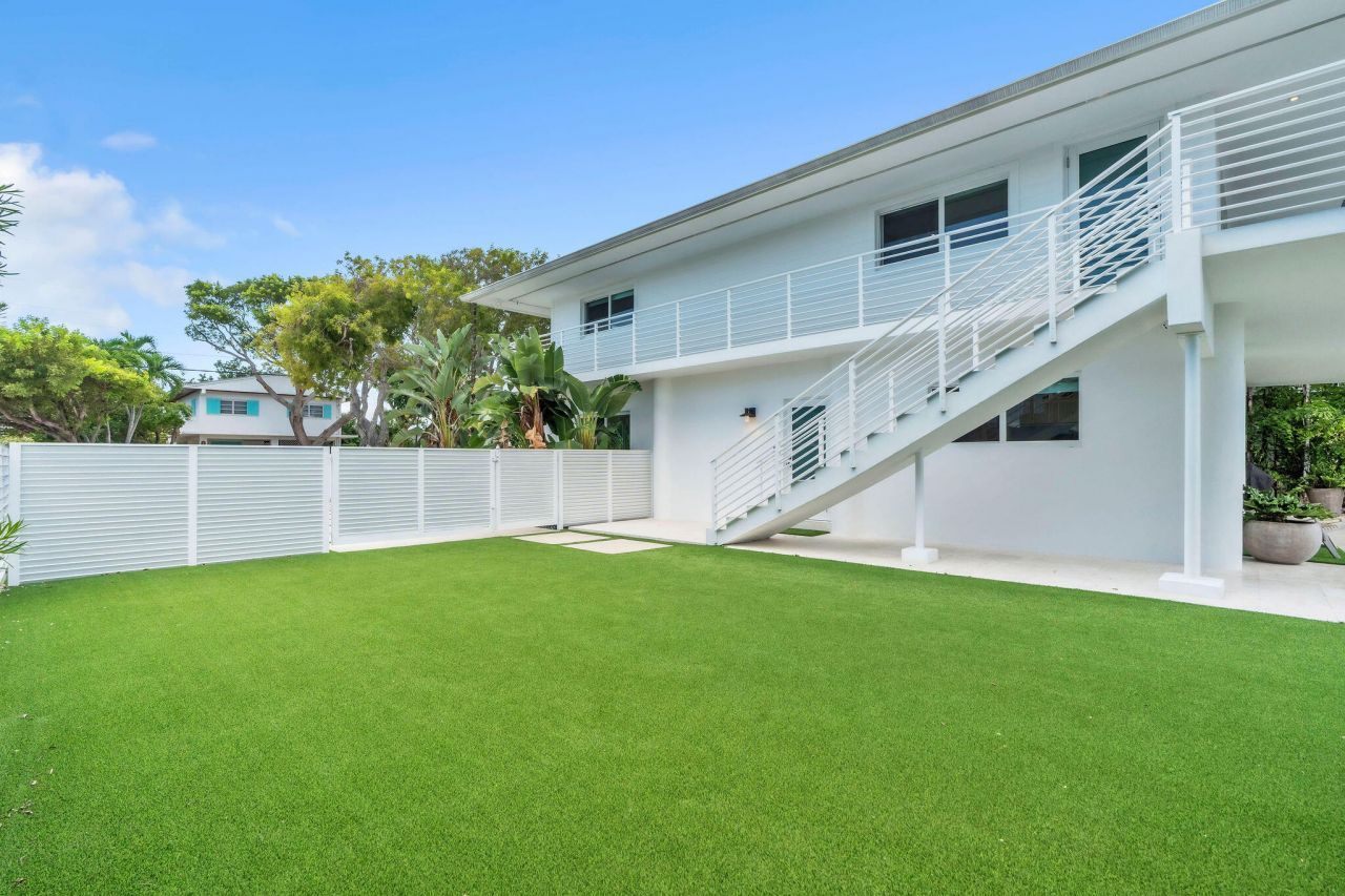 165 Ocean Drive, Tavernier, FL 33070 Photo