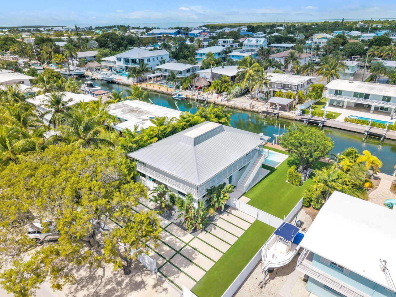 165 Ocean Drive, Tavernier, FL 33070 Photo