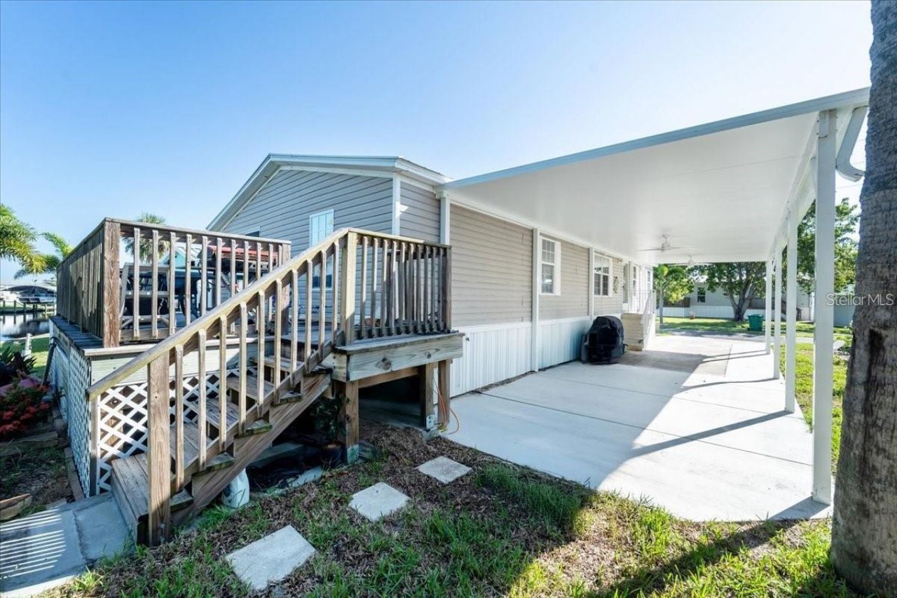 3127 Bayside Parkway, Punta Gorda, FL 33982 Photo