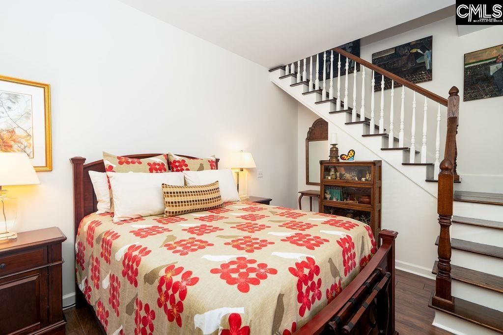78 Foxwood Photo 31