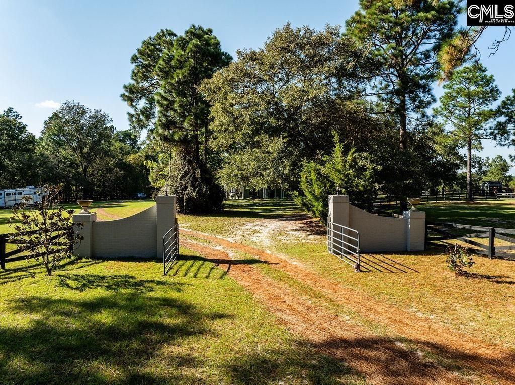 78 Foxwood Photo 41