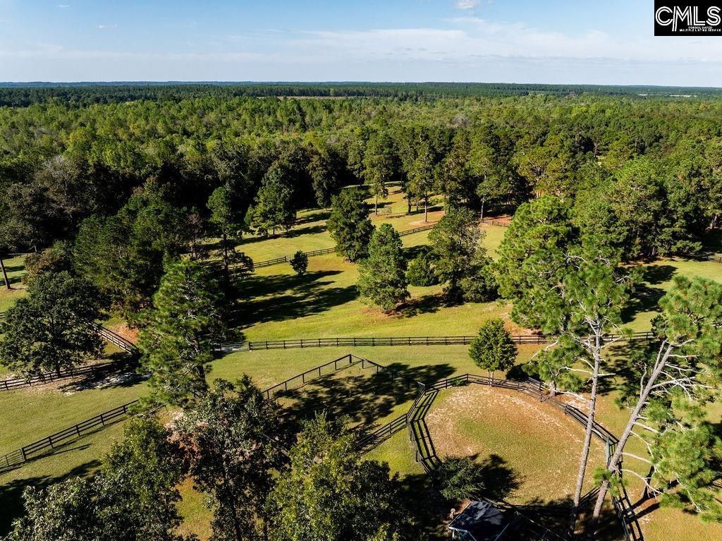 78 Foxwood Photo 46