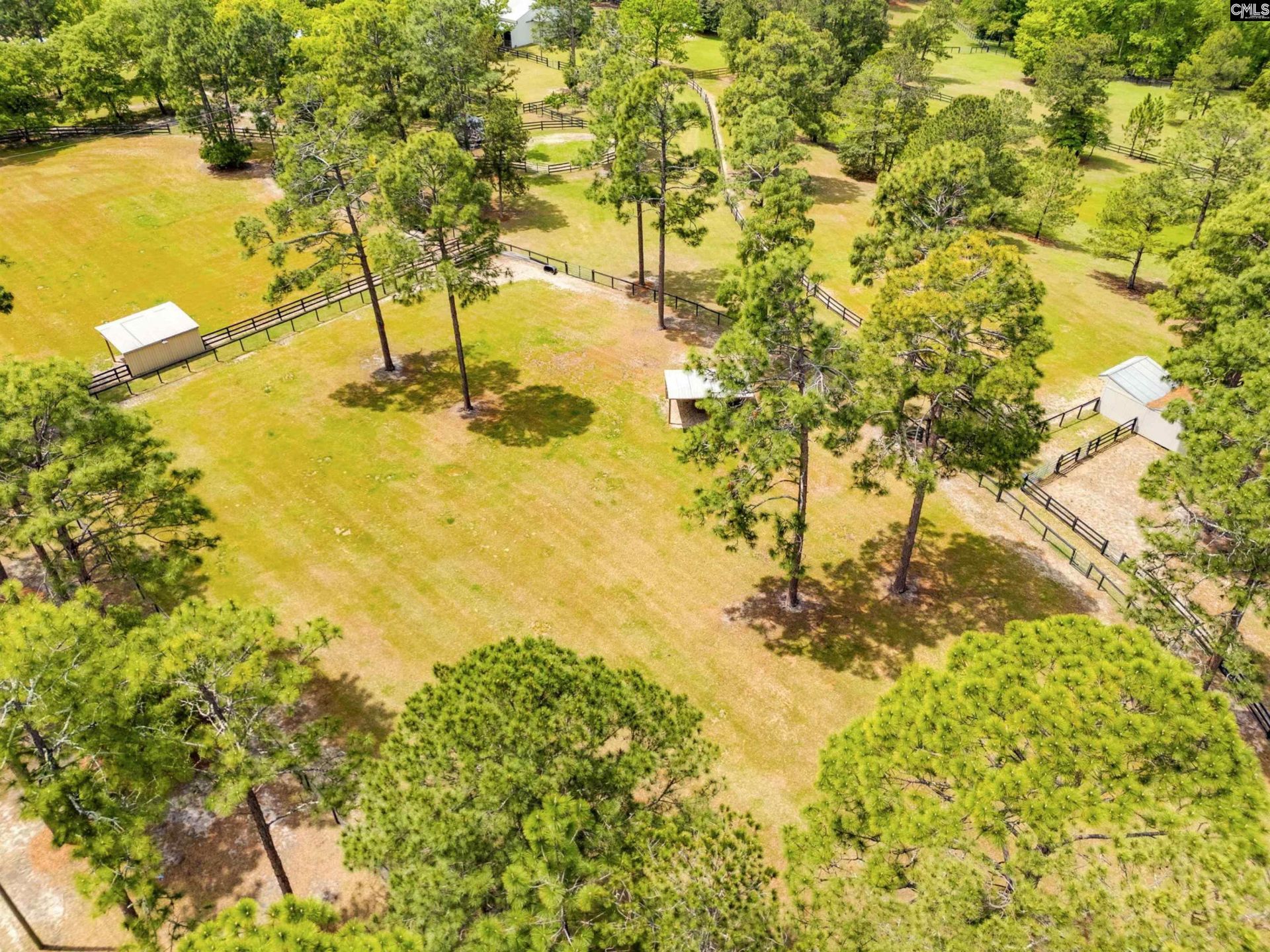78 Foxwood Photo 55