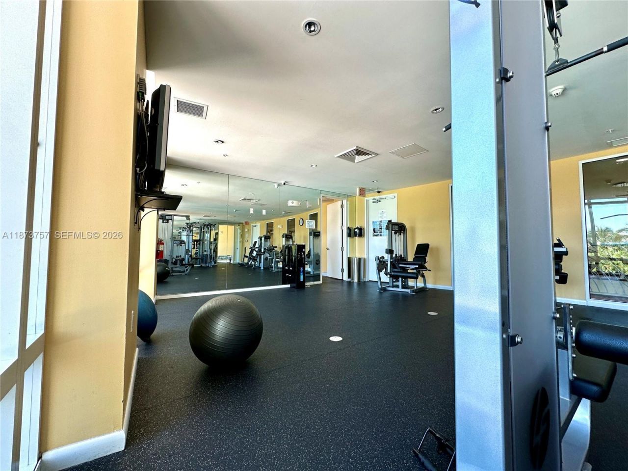 1755 E Hallandale Beach Blvd, Unit 1605E, Hallandale Beach, FL 33009 Photo