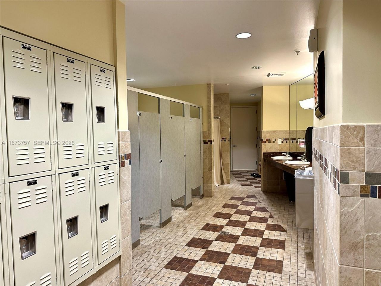 1755 E Hallandale Beach Blvd, Unit 1605E, Hallandale Beach, FL 33009 Photo