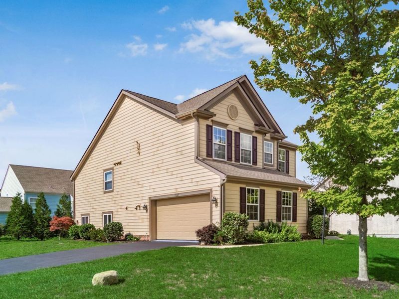 7029 Post Preserve Boulevard, Dublin, OH 43016 Photo 3