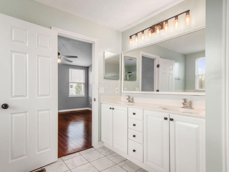 7029 Post Preserve Boulevard, Dublin, OH 43016 Photo 31