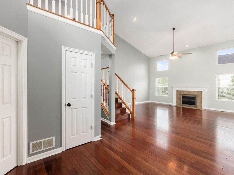 7029 Post Preserve Boulevard, Dublin, OH 43016 Photo 9