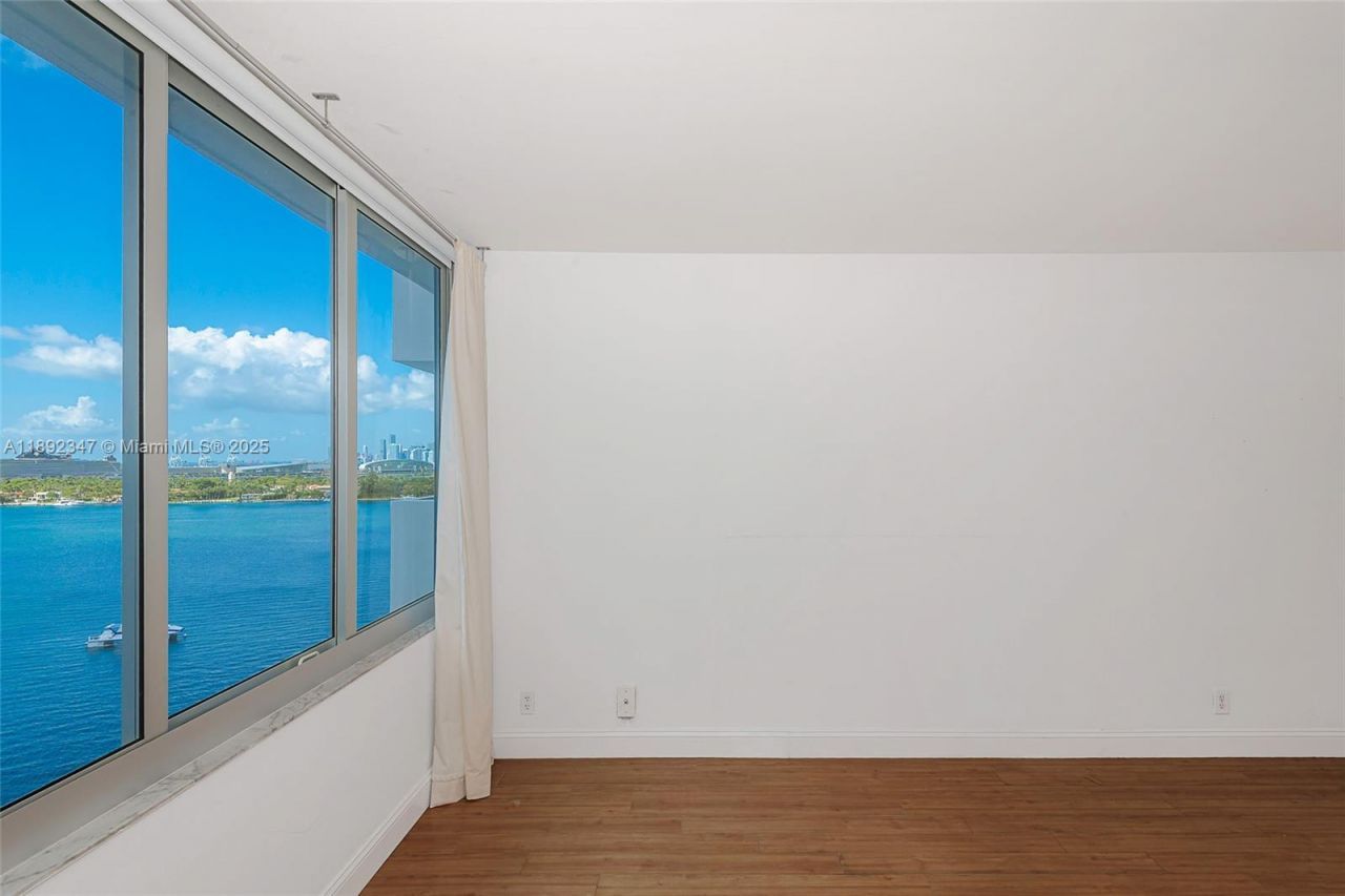 1200 West Ave, Unit 1531, Miami Beach, FL 33139 Photo