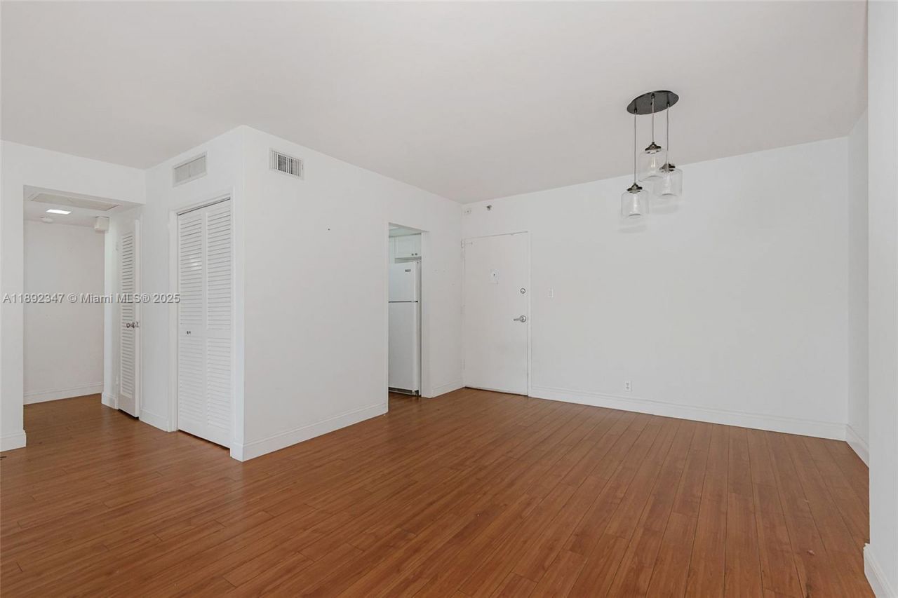 1200 West Ave, Unit 1531, Miami Beach, FL 33139 Photo