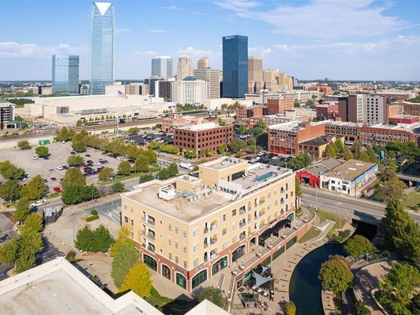 200 S Oklahoma Avenue, Unit 202, Oklahoma City, OK 73104