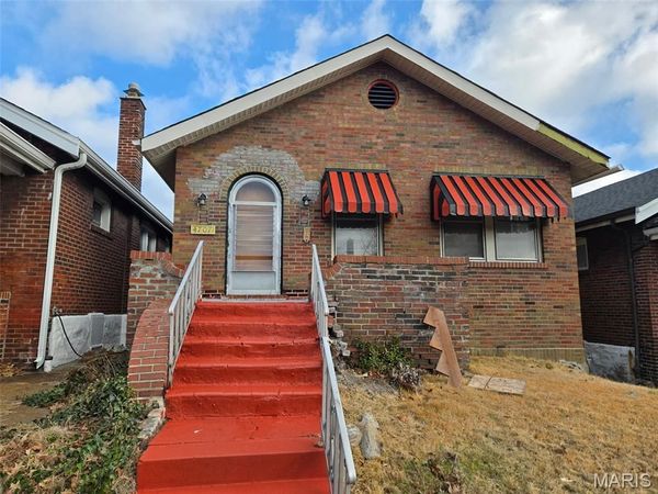 4707 Farlin Avenue, St Louis, MO 63115