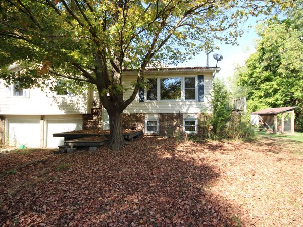 10775 E V Avenue, Vicksburg, MI 49097