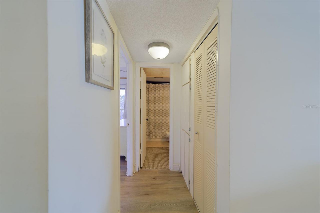 51 Island Way, Unit 101, Clearwater Beach, FL 33767 Photo