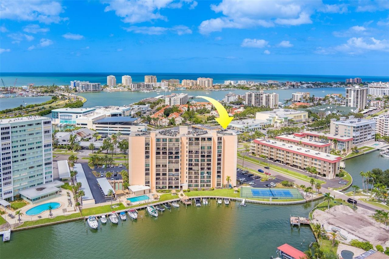 51 Island Way, Unit 101, Clearwater Beach, FL 33767 Photo