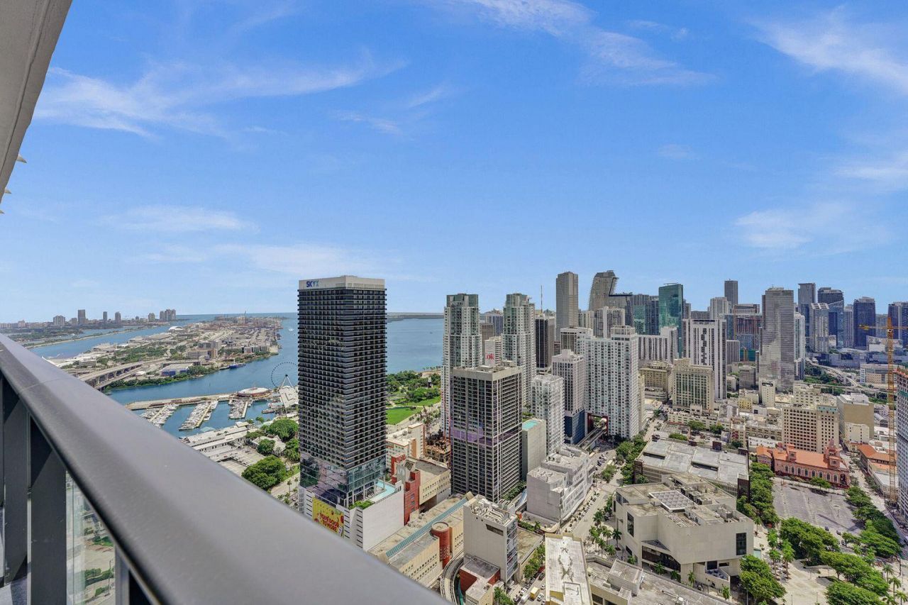 601 NE 1st Avenue, Unit 4712, Miami, FL 33132 Photo