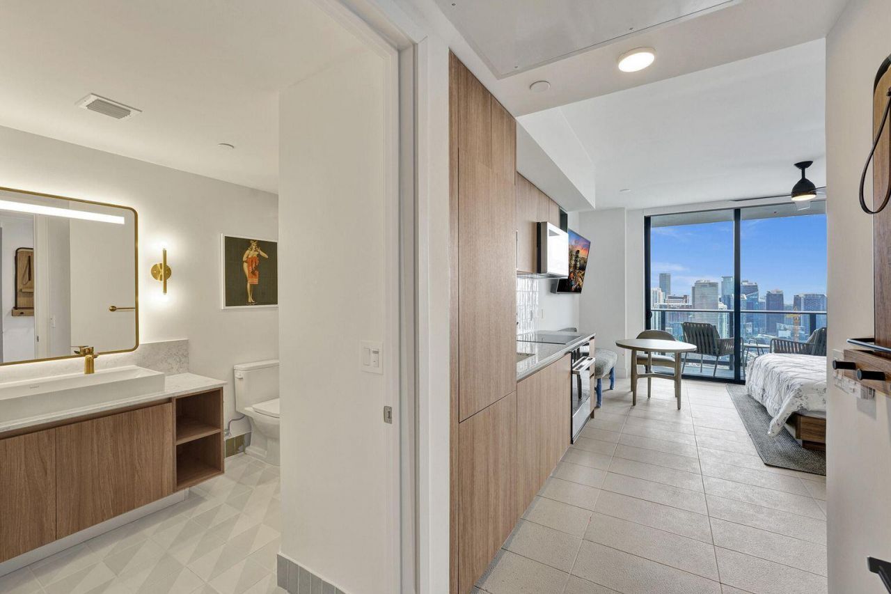 601 NE 1st Avenue, Unit 4712, Miami, FL 33132 Photo