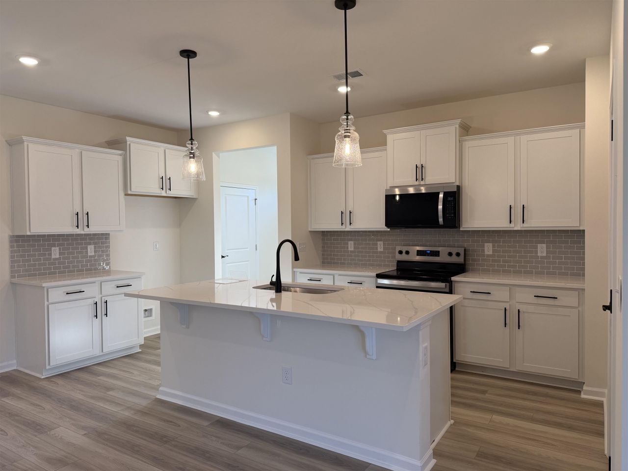 4115 Collins Farm Way Photo 9