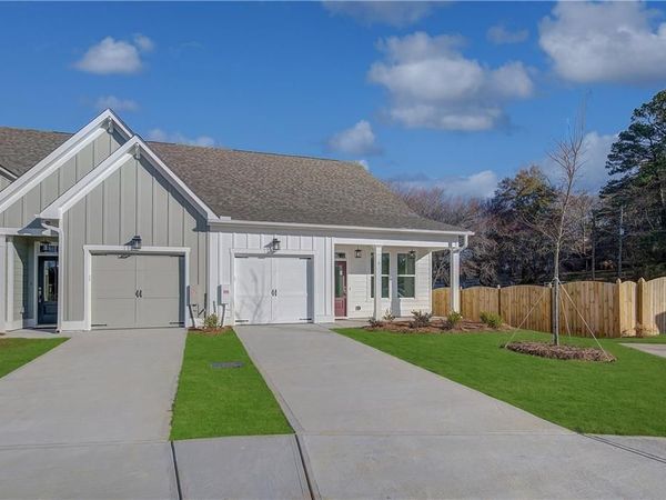 6 Harmony Circle, Cartersville, GA 30120