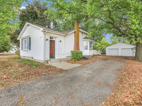 700 Southside Drive, Humboldt, IL 61931