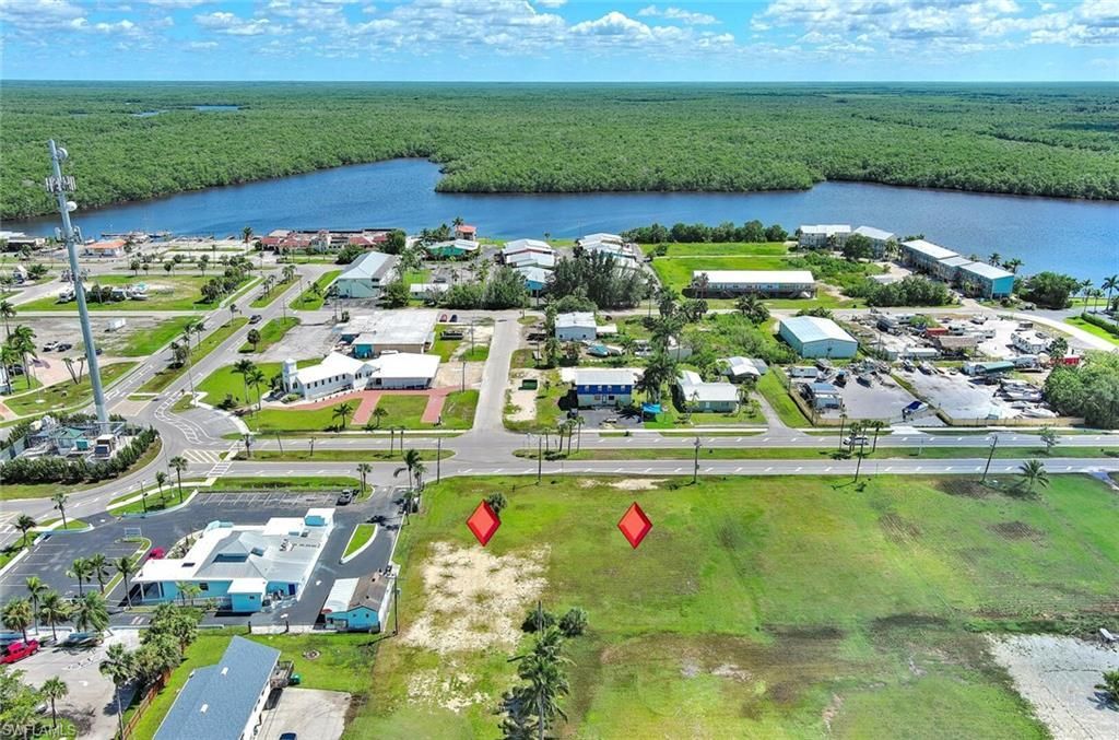 15 S. Copeland Ave, Everglades City, FL 34139 Photo