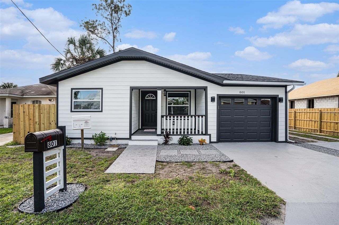 801 E Dr Martin Luther King Jr Boulevard, Plant City, FL 33563 Main Photo