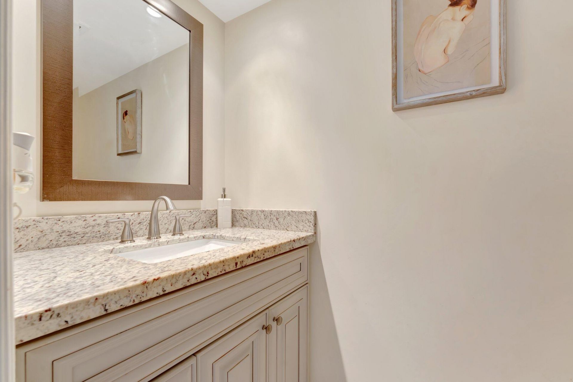 300 Diplomat Parkway, Unit 606, Hallandale Beach, FL 33009 Photo