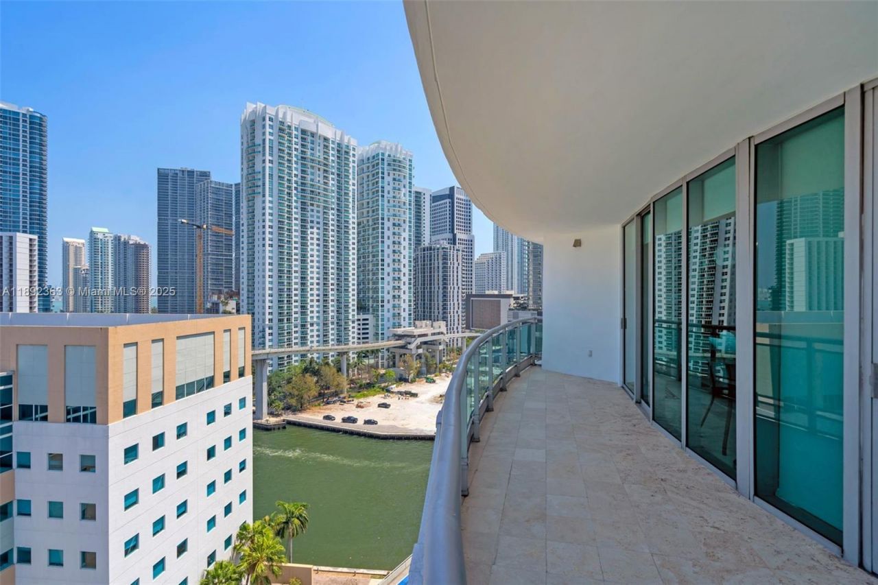 350 S Miami Ave, Unit 1601, Miami, FL 33130 Photo