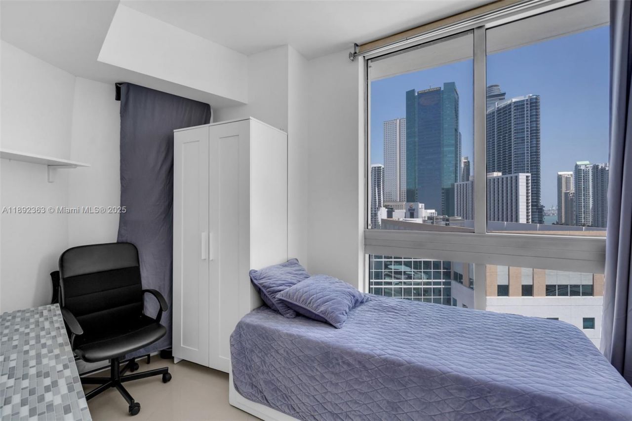 350 S Miami Ave, Unit 1601, Miami, FL 33130 Photo