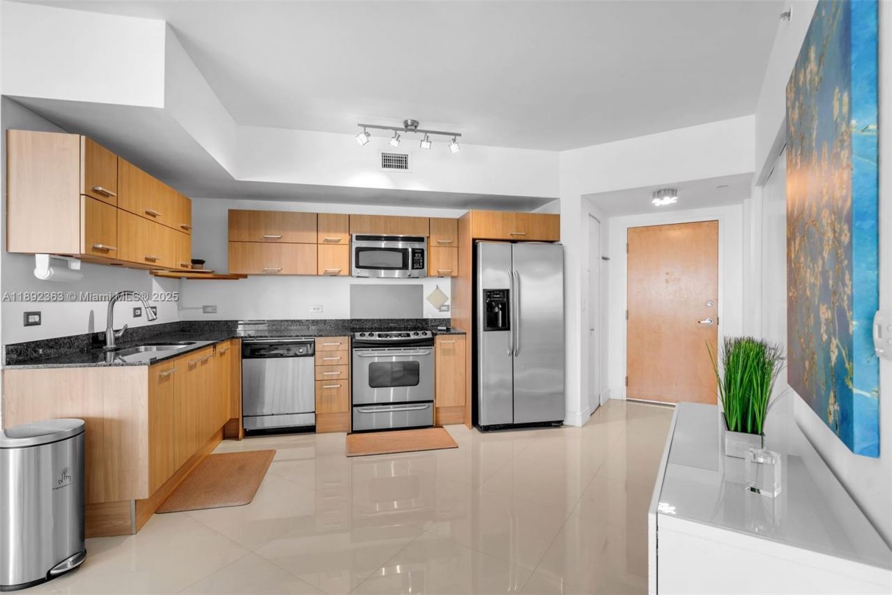 350 S Miami Ave, Unit 1601, Miami, FL 33130 Photo