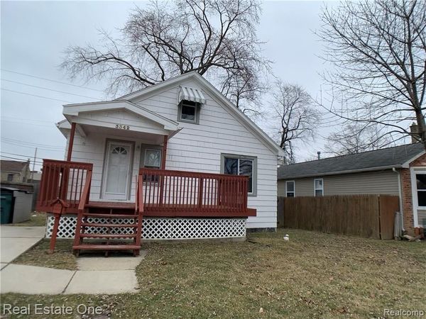 3342 Buckingham Avenue, Berkley, MI 48072