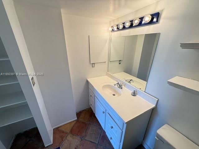 3401 N Country Club Dr, Unit 107, Aventura, FL 33180 Photo