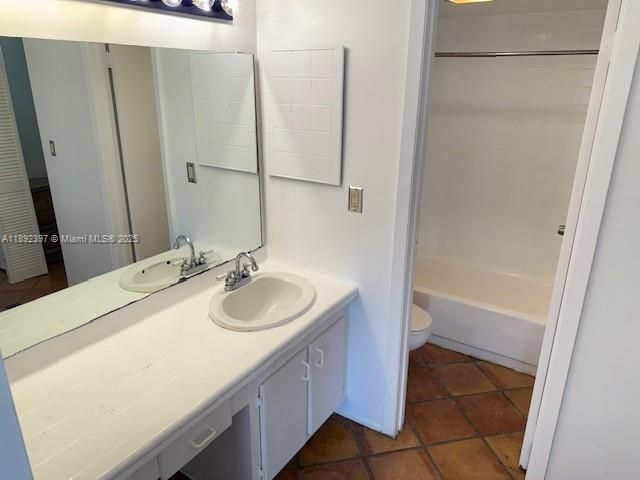 3401 N Country Club Dr, Unit 107, Aventura, FL 33180 Photo