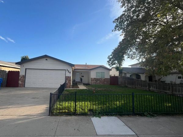324 Eva Ct, Manteca, CA 95336