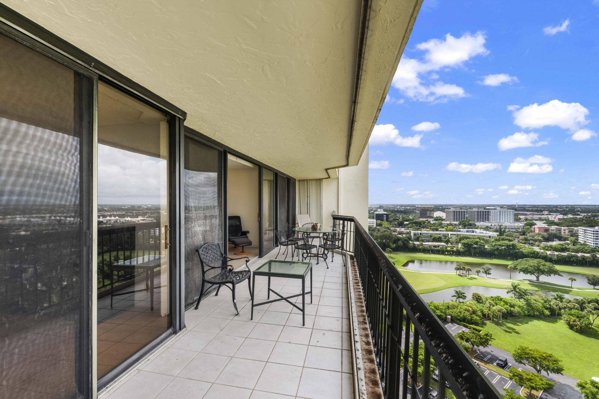 1900 Consulate Place, Unit 1905, West Palm Beach, FL 33401 Photo