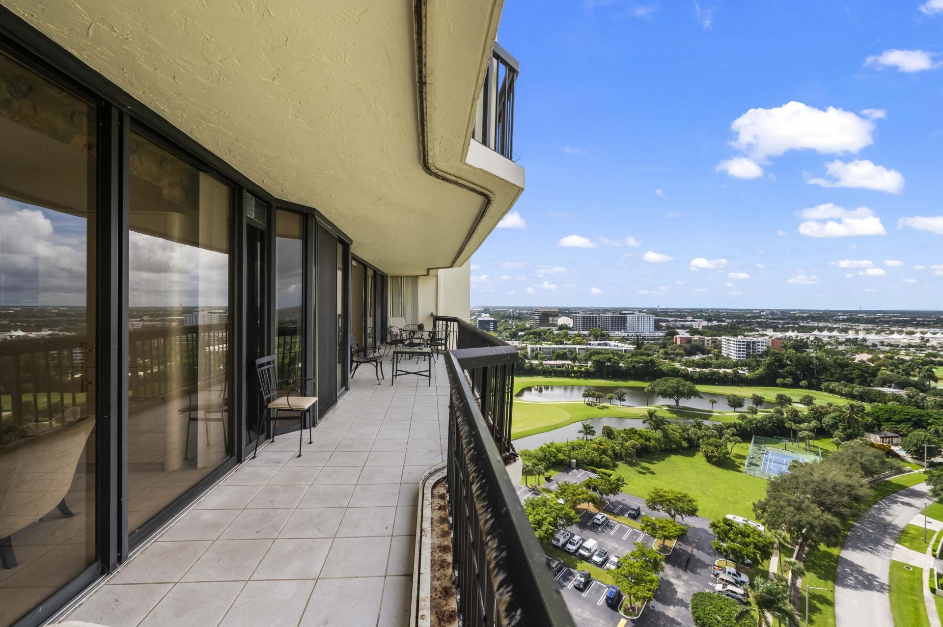 1900 Consulate Place, Unit 1905, West Palm Beach, FL 33401 Photo