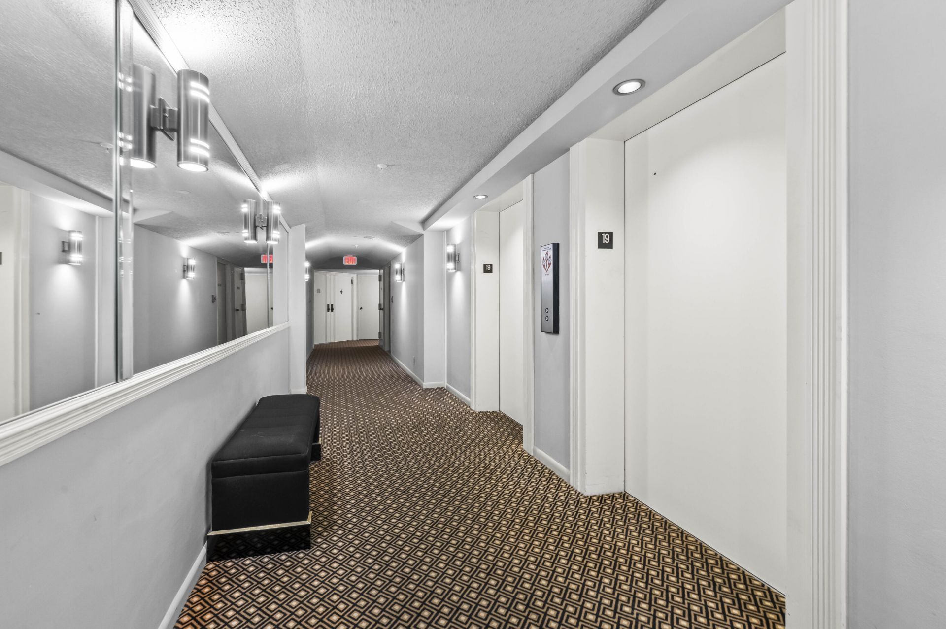 1900 Consulate Place, Unit 1905, West Palm Beach, FL 33401 Photo