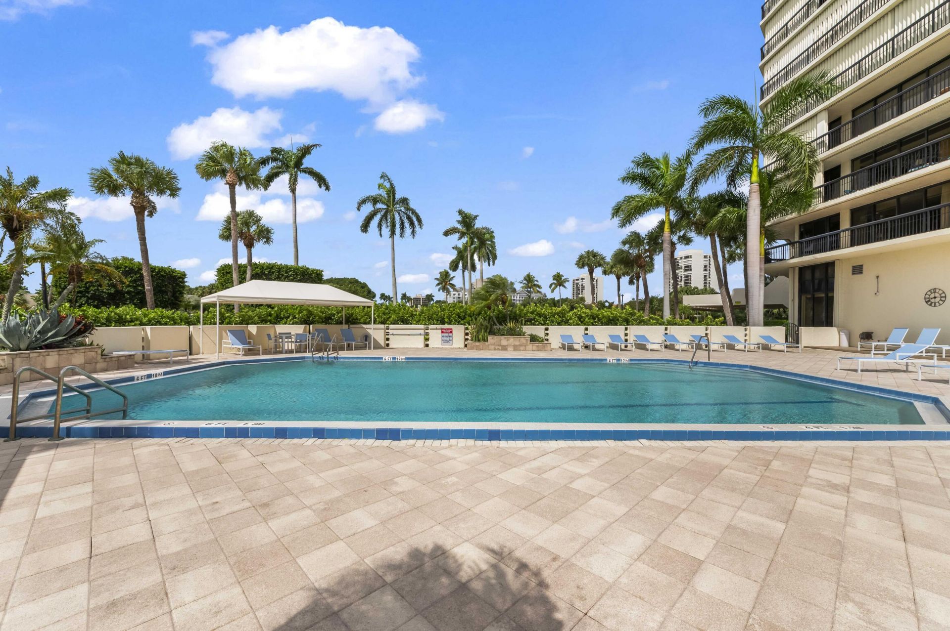 1900 Consulate Place, Unit 1905, West Palm Beach, FL 33401 Photo