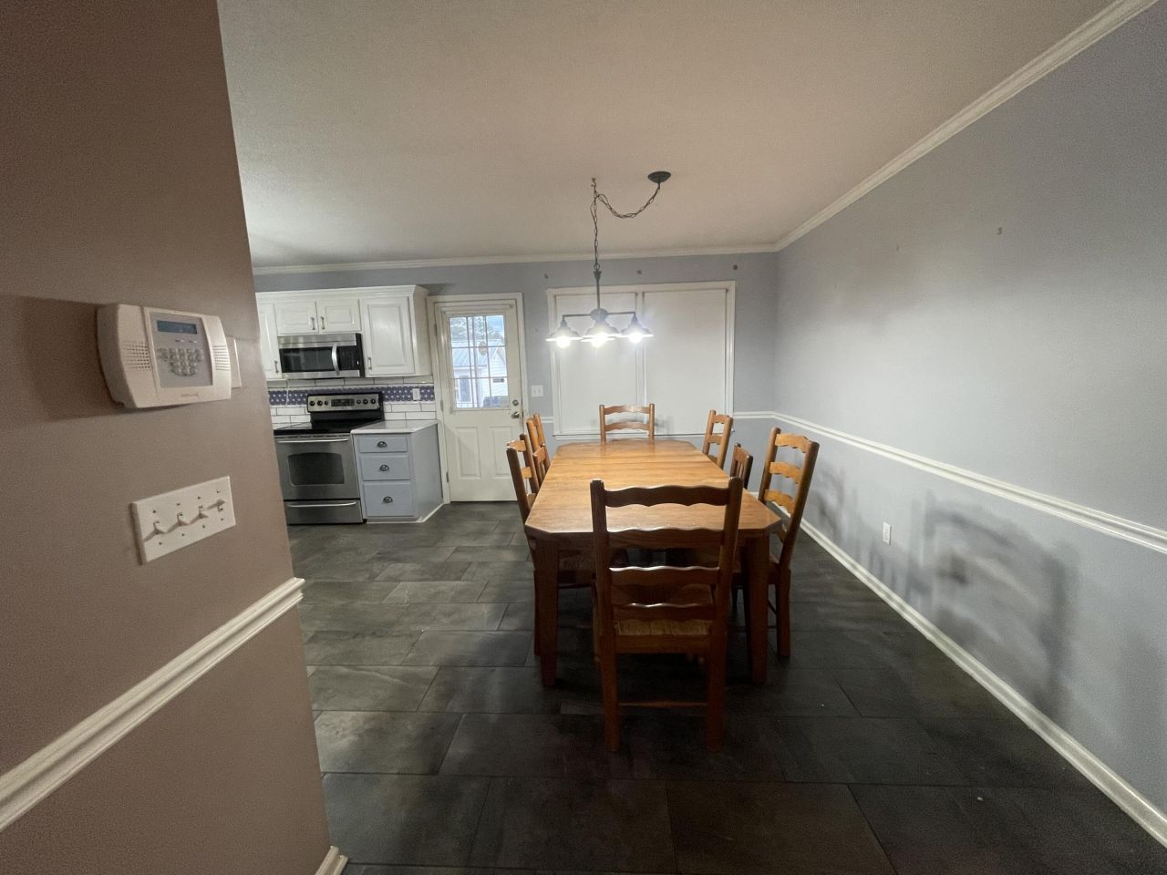 135 Mount Gilead Drive Photo 5