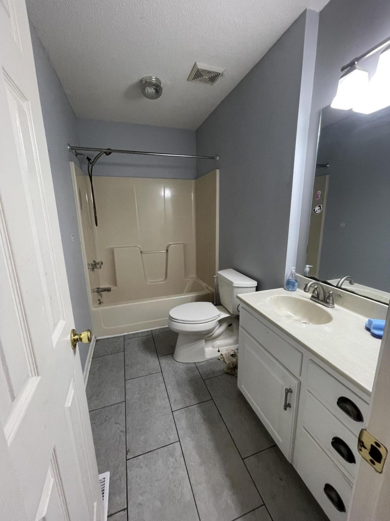 135 Mount Gilead Drive Photo 8