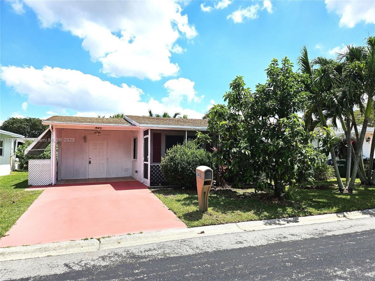 1040 NW 73rd Ter, Margate, FL 33063 Photo