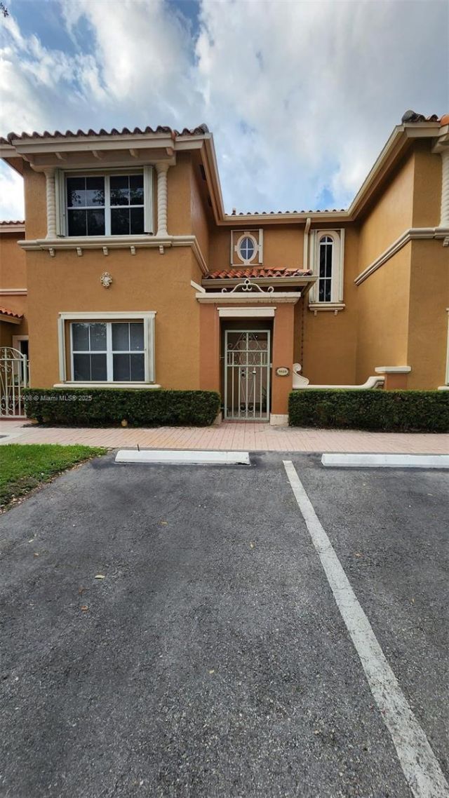 8531 NW 139 Ter, Unit 1409, Miami Lakes, FL 33016 Photo