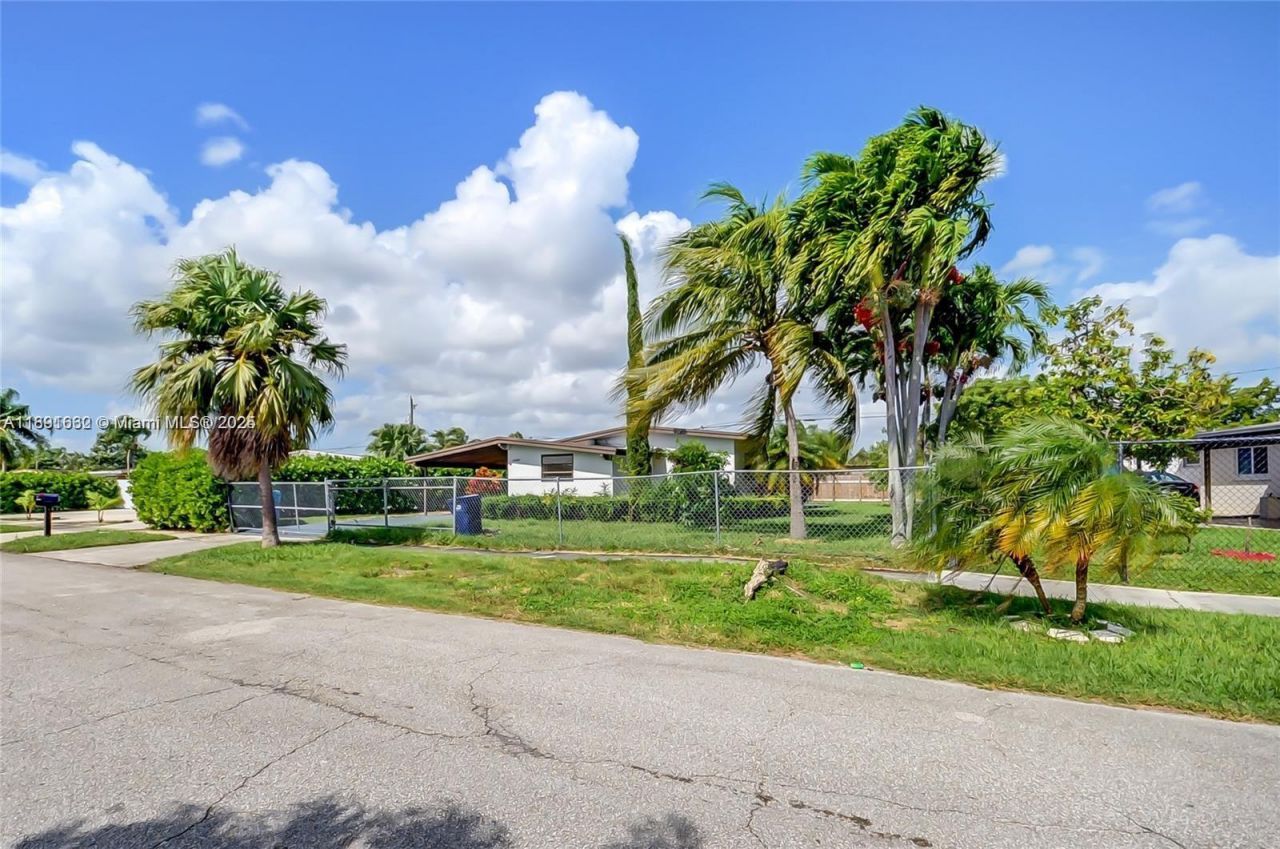 14465 SW 290th Ter, Homestead, FL 33033 Photo