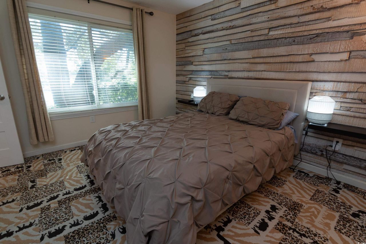 211 Baslow Ct. Photo 16