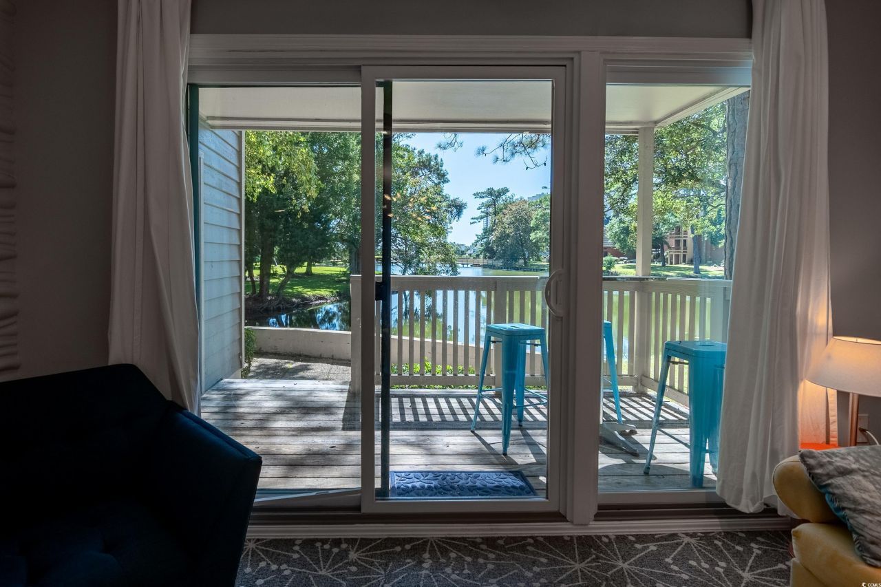 211 Baslow Ct. Photo 28