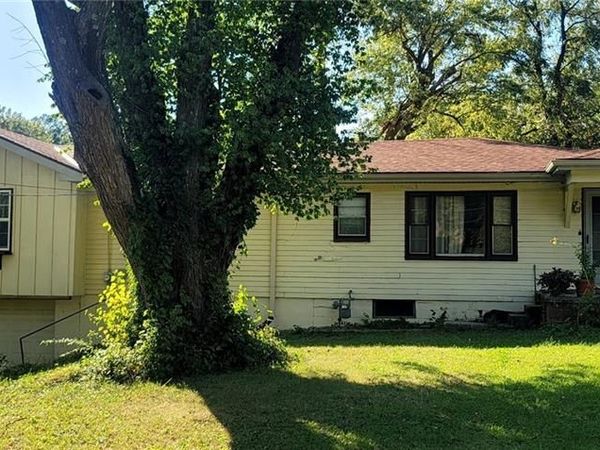 2740 N 59th Street, Kansas City, KS 66104